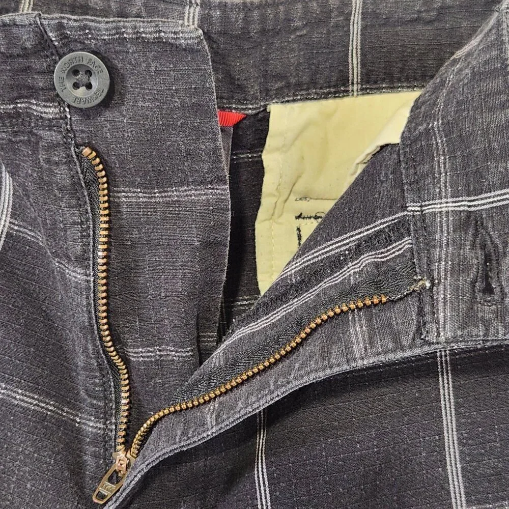 North Face Rainier Surplus Shorts Men's 36 Black Cotton Twill Cargo Slash Pocket